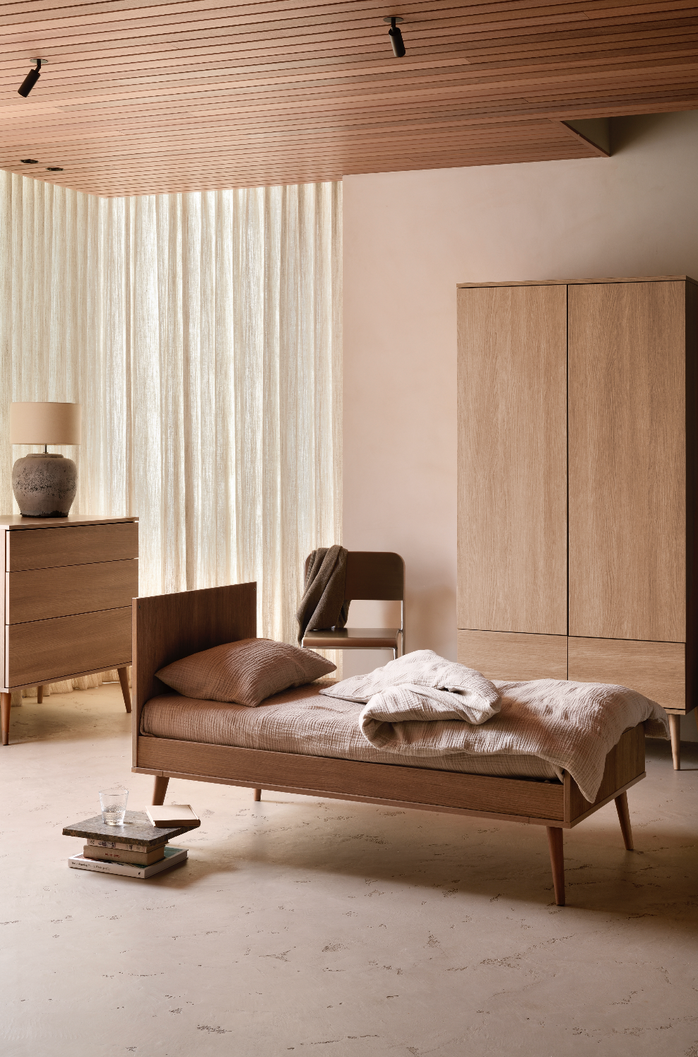 Flow Wardrobe - Honey Ash