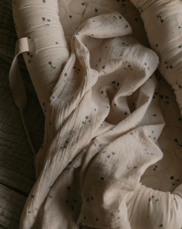 Delikatny Muślinowy Otulacz